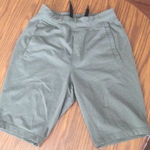 Men's lululemon shorts
